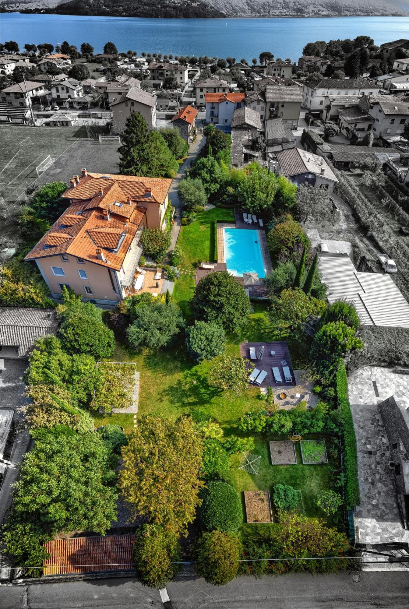 IRIS 2 lago di Como Dongo Exterior foto